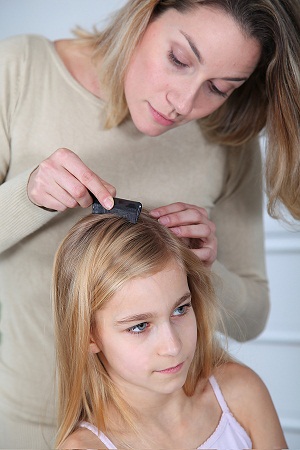 natural-head-lice-treatment-with-coconut-oil