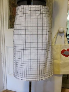 Pillowcase+Pencil+Skirt+Step+23