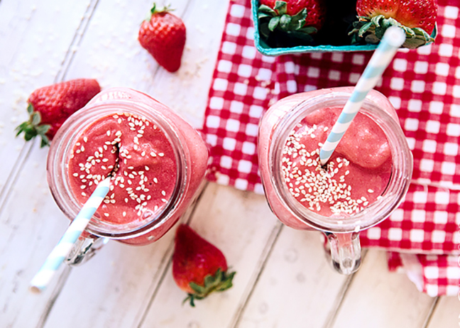 Strawberry Sesame Smoothie Recipe