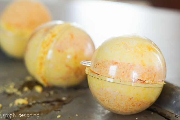 Citrus Bath Bombs | How Does She