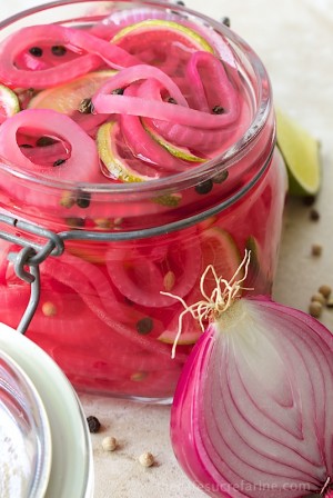 Pickled-Red-Onions-4