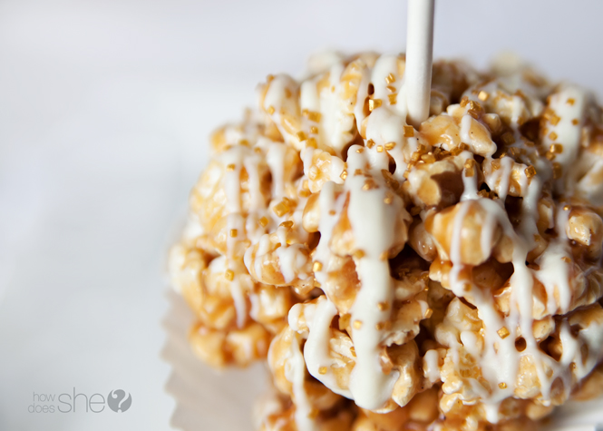 pumpkin-spice-caramel-popcorn-balls-with-white-chocolate-drizzle-16
