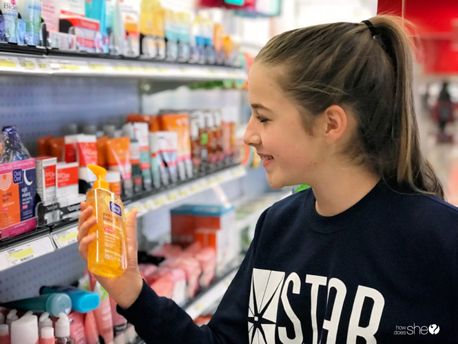 Shopping for Clean and Clear Morning Burst Face Wash
