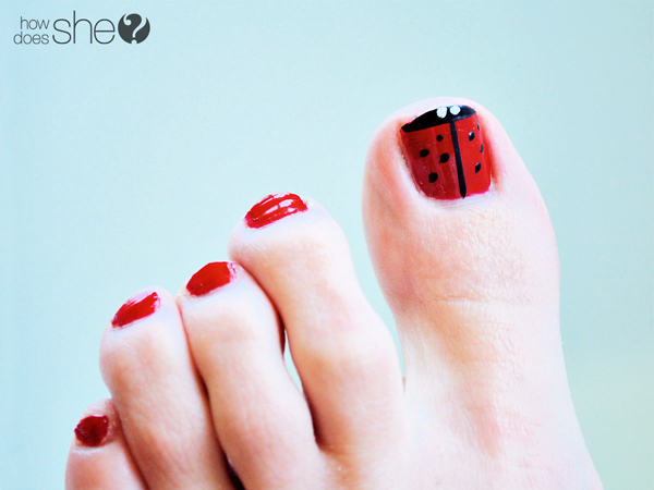 Adorable ladybug toe nail tutorial