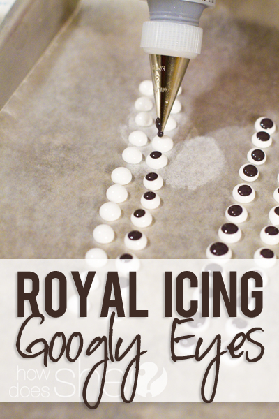 How to Make Royal Icing Googly Eyes